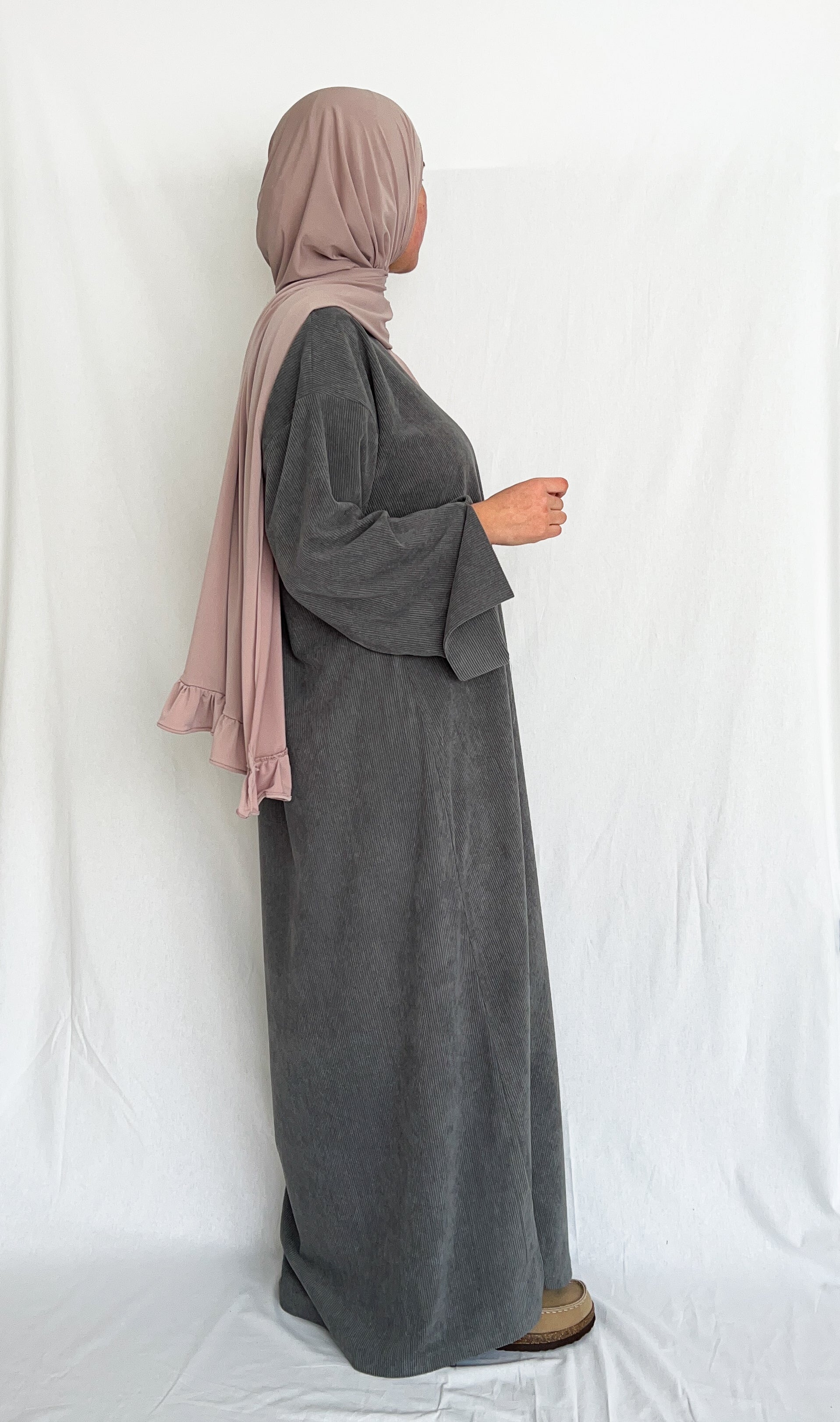 Abaya Aliyaah gris